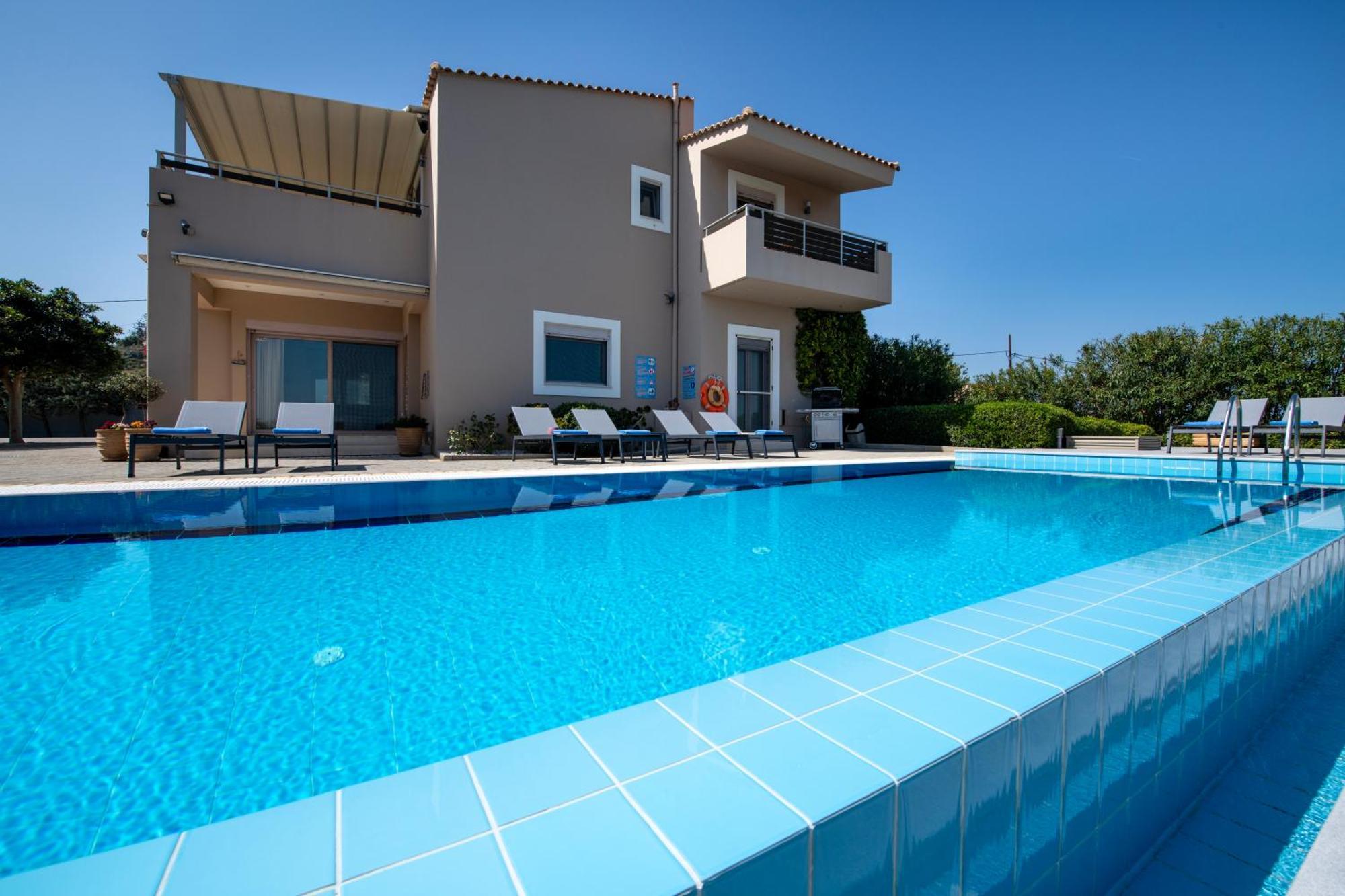 Four Seasons Private Villa - Seaview - Big Heated Pool - Gym - Sport Activities Гувес Екстер'єр фото